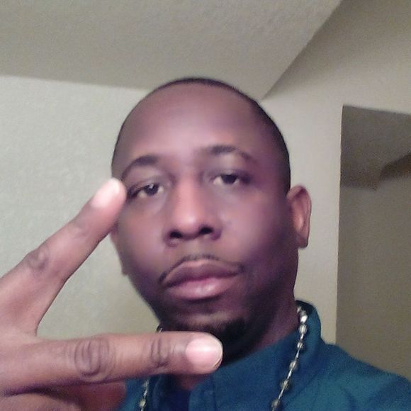 Meet your Posher, Shea - Picture 1 of 1